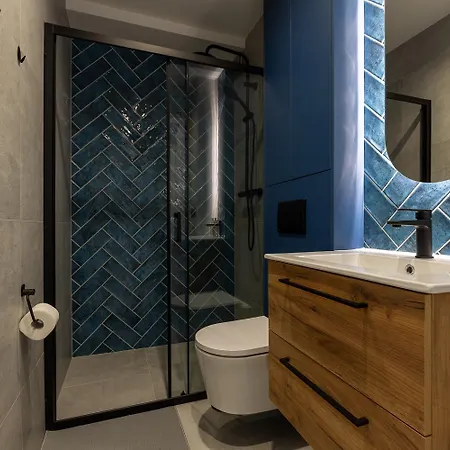 Praga Duo Koneser By Vaya Varšava