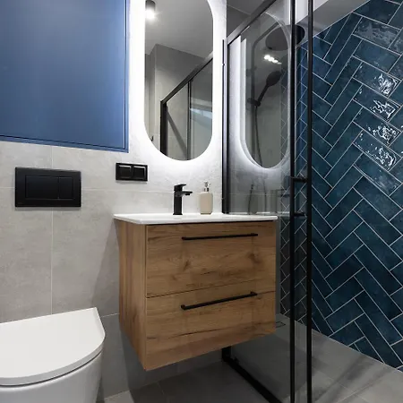 Praga Duo Koneser By Vaya Varsovie