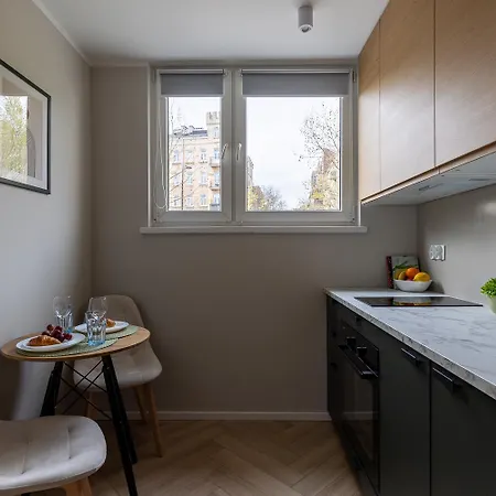 Praga Duo Koneser By Vaya