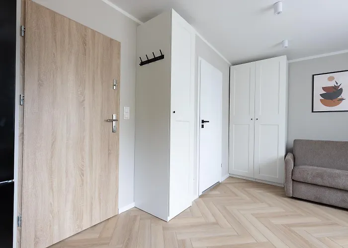 Praga Duo Koneser By Vaya * Warsaw