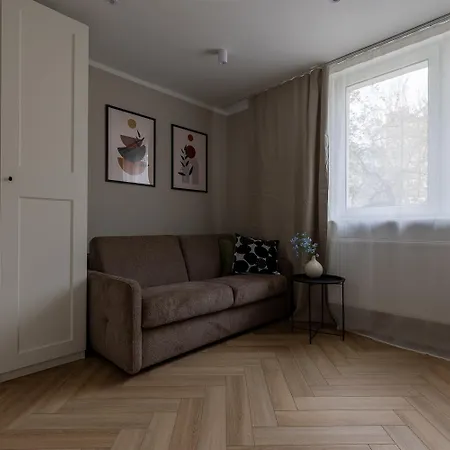 Praga Duo Koneser By Vaya